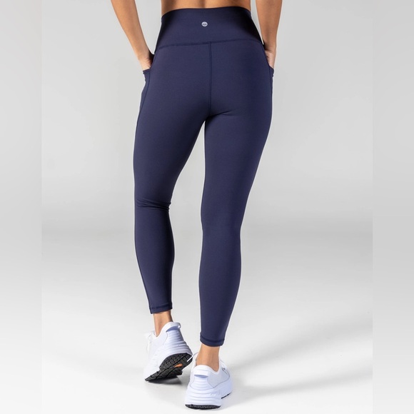 Senita Athletic Shakti Leggings in Size XL - Picture 2 of 7